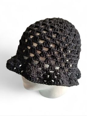 Granny Stitch Bucket Hat